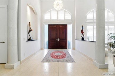 Turn-Key and a Golfer's Dream! Experience luxury living at its on Black Diamond Ranch Golf Course in Florida - for sale on GolfHomes.com, golf home, golf lot