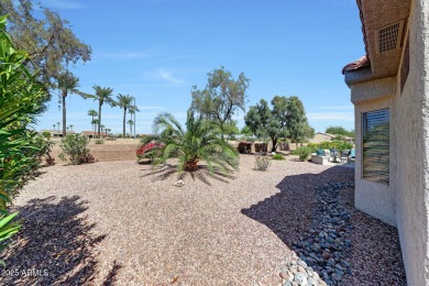 Wonderful furnished turnkey opportunity plus golf cart! This on Sun City Grand Golf Couse and Club in Arizona - for sale on GolfHomes.com, golf home, golf lot