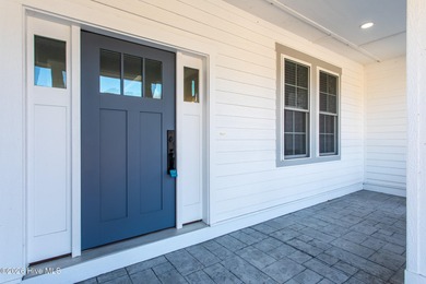 Beautiful, custom built, like new, home in the desirable, gated on Sound Golf Links at Albemarle Plantation in North Carolina - for sale on GolfHomes.com, golf home, golf lot