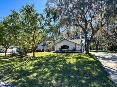 Stunning Pool Home on the Oaks Golf Course - 198 E Hartford St on Citrus Hills Golf Club in Florida - for sale on GolfHomes.com, golf home, golf lot
