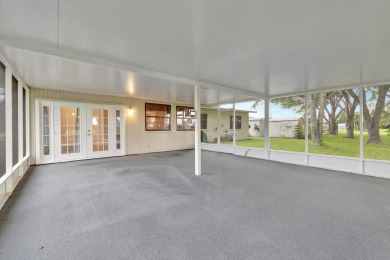 Beautiful 3 Bedroom, 2 Bathroom, 1 Car Garage Home in the on Club Med Sandpiper in Florida - for sale on GolfHomes.com, golf home, golf lot