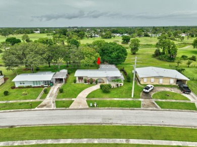 Beautiful 3 Bedroom, 2 Bathroom, 1 Car Garage Home in the on Club Med Sandpiper in Florida - for sale on GolfHomes.com, golf home, golf lot