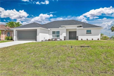 Welcome to your dream waterfront lifestyle in Cape Coral! This on Del Tura Golf and Country Club in Florida - for sale on GolfHomes.com, golf home, golf lot