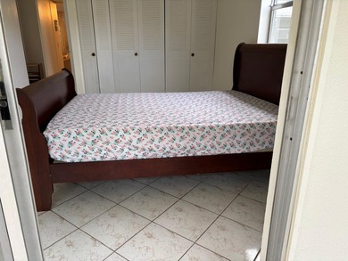 Welcome to this beautifully maintained 2-bedroom, 2-bath condo on Kings Point Golf - Executive in Florida - for sale on GolfHomes.com, golf home, golf lot