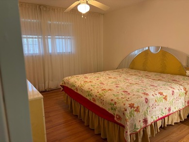 Welcome to this beautifully maintained 2-bedroom, 2-bath condo on Kings Point Golf - Executive in Florida - for sale on GolfHomes.com, golf home, golf lot