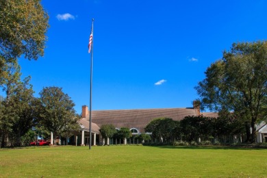 Welcome to Hunters Green, one of Tampa's premier golf course on Hunters Green Country Club in Florida - for sale on GolfHomes.com, golf home, golf lot