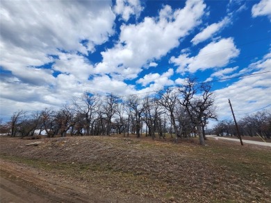 Golfers paradise, beautiful build site on hole 16 on golf course on Nocona Hills Golf Course in Texas - for sale on GolfHomes.com, golf home, golf lot