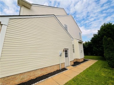 Welcome to this charming 4 bedroom/ 2.5-bathroom home in the on Nansemond River Golf Club in Virginia - for sale on GolfHomes.com, golf home, golf lot