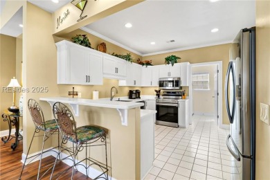 Beautifully renovated & fully furnished 3BR/3BA condo offers the on Shipyard Golf Club in South Carolina - for sale on GolfHomes.com, golf home, golf lot