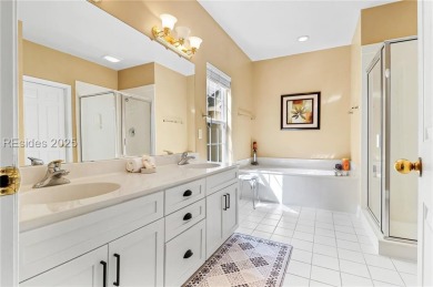 Beautifully renovated & fully furnished 3BR/3BA condo offers the on Shipyard Golf Club in South Carolina - for sale on GolfHomes.com, golf home, golf lot