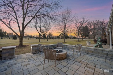 Overlooking the award-winning Hillcrest Golf Course, this fully on Hillcrest Country Club, Inc. in Idaho - for sale on GolfHomes.com, golf home, golf lot