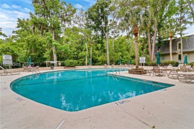 Beautifully renovated & fully furnished 3BR/3BA condo offers the on Shipyard Golf Club in South Carolina - for sale on GolfHomes.com, golf home, golf lot