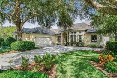 This beautiful 4 bedroom 3 bathroom Spa home is situated on on Black Diamond Ranch Golf Course in Florida - for sale on GolfHomes.com, golf home, golf lot