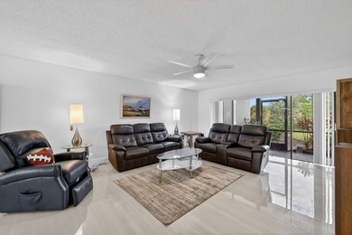 Beautiful 2 Bedroom, 2 Bathroom 1st Floor Condo Overlooking the on Meadowood Golf and Tennis Club in Florida - for sale on GolfHomes.com, golf home, golf lot