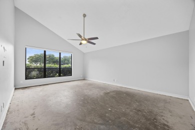 Create your dream home in paradise!  This 2-bed plus office on Stonebridge Golf and Country Club in Florida - for sale on GolfHomes.com, golf home, golf lot