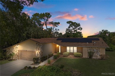 Welcome to this beautiful 3-bedroom, 2-bathroom home located in on Sugarmill Woods Golf and Country Club in Florida - for sale on GolfHomes.com, golf home, golf lot