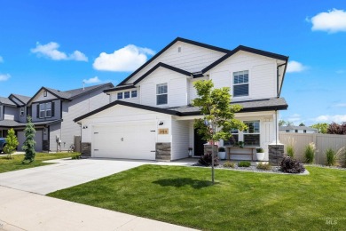 Welcome to 3150 N Cherry Grove Way in Star's sought-after on River Birch Golf Course in Idaho - for sale on GolfHomes.com, golf home, golf lot