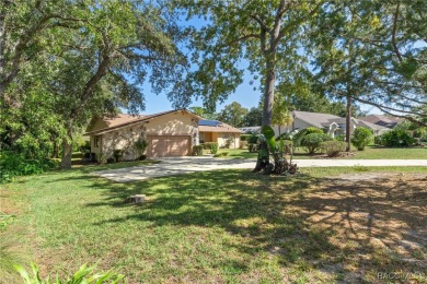 Welcome to this beautiful 3-bedroom, 2-bathroom home located in on Sugarmill Woods Golf and Country Club in Florida - for sale on GolfHomes.com, golf home, golf lot