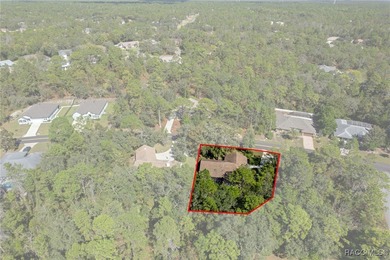 Experience Florida living at its best in this beautiful on Sugarmill Woods Golf and Country Club in Florida - for sale on GolfHomes.com, golf home, golf lot