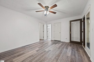 This inviting two-bedroom, two-bath townhome combines comfort on Smithfields Country Club in South Carolina - for sale on GolfHomes.com, golf home, golf lot