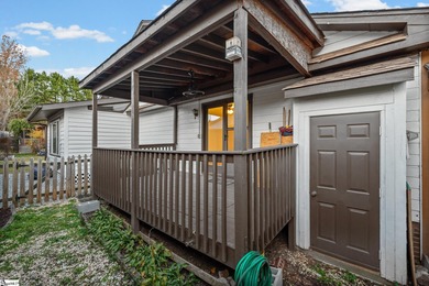 This inviting two-bedroom, two-bath townhome combines comfort on Smithfields Country Club in South Carolina - for sale on GolfHomes.com, golf home, golf lot