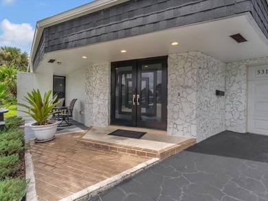 Spacious 3BR/2.5BA home in the prestigious Woodlands of Tamarac on Woodlands Country Club in Florida - for sale on GolfHomes.com, golf home, golf lot