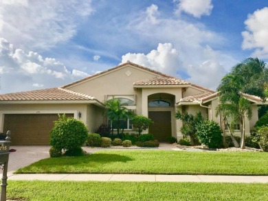 Owner finally ready to sell!!Great open floor plan, lots of on Westchester Golf and Country Club in Florida - for sale on GolfHomes.com, golf home, golf lot