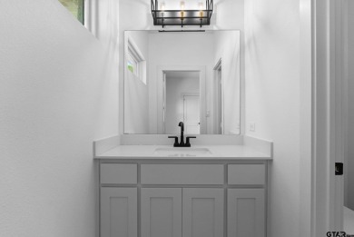Welcome to an absolutely breathtaking custom-built luxury home on Cascades Golf Club in Texas - for sale on GolfHomes.com, golf home, golf lot