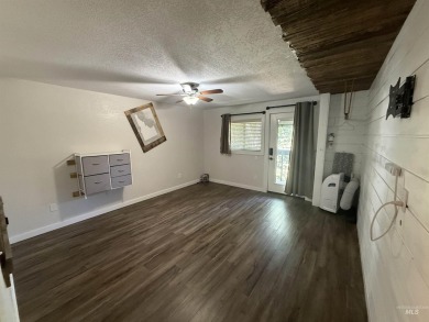 Scenic Upper-Level Condo Near Lake  Downtown.Discover the on McCall Municipal Golf Course in Idaho - for sale on GolfHomes.com, golf home, golf lot