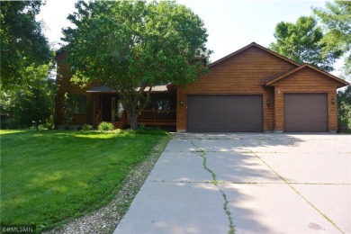 Take a look at this 5 bedroom, 4 bath, 2 story home with a on Glencoe Country Club in Minnesota - for sale on GolfHomes.com, golf home, golf lot