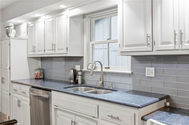 This beautiful home in the Lakewood subdivision offers 4 on Lakewood Oaks Golf Club, Ltd. in Missouri - for sale on GolfHomes.com, golf home, golf lot