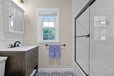 Welcome to this beautifully updated home in the heart of on Ruth Park Municipal Golf Course in Missouri - for sale on GolfHomes.com, golf home, golf lot