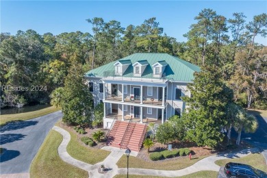 Fabulous 3 bedroom/3 bath villa w/2 master suites! Both masters on Crescent Pointe Golf Club in South Carolina - for sale on GolfHomes.com, golf home, golf lot