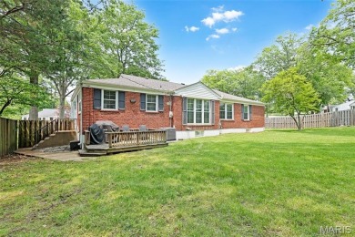 Welcome to this beautifully updated home in the heart of on Ruth Park Municipal Golf Course in Missouri - for sale on GolfHomes.com, golf home, golf lot