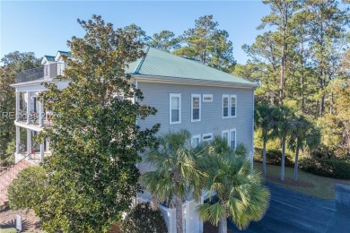 Fabulous 3 bedroom/3 bath villa w/2 master suites! Both masters on Crescent Pointe Golf Club in South Carolina - for sale on GolfHomes.com, golf home, golf lot