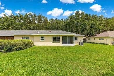 Popular Delphina End Unit Villa located in the Crescent Ridge on On Top of the World Golf Course in Florida - for sale on GolfHomes.com, golf home, golf lot