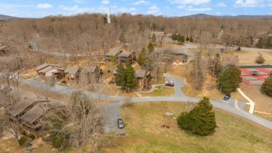 Spacious Upper level 2 bedroom 2 full bath condo located at on Woodson Bend Resort in Kentucky - for sale on GolfHomes.com, golf home, golf lot