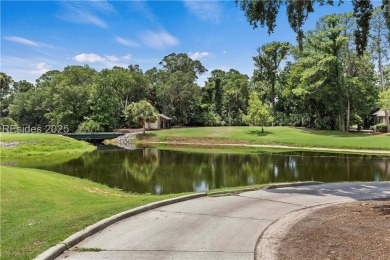 Welcome to this 2BR/2.5BA Evian villa in Shipyard, offering some on Shipyard Golf Club in South Carolina - for sale on GolfHomes.com, golf home, golf lot