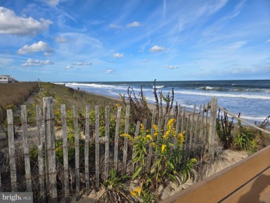 Live the Resort Lifestyle - Every Day!  MOTIVATED SELLER!! on Plantation Lakes Golf and Country Club in Delaware - for sale on GolfHomes.com, golf home, golf lot