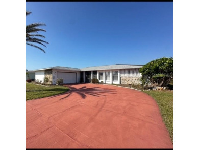 **INVESTOR SPECIAL** Welcome to 10 Golfview Road South in on Rotonda Golf and Country Club The Hills Course in Florida - for sale on GolfHomes.com, golf home, golf lot