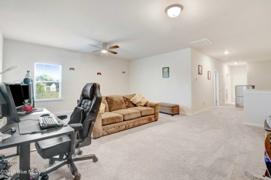 Welcome to this beautiful 3-bedroom , 2.5 bathroom home at Lane on Lane Tree Golf Course in North Carolina - for sale on GolfHomes.com, golf home, golf lot
