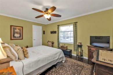 Stunning 3-Bedroom Home with Pool in Deep Creek - Punta Gorda on Deep Creek Golf Club in Florida - for sale on GolfHomes.com, golf home, golf lot