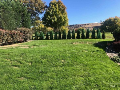 BEAUTIFUL, UPDATED, 1,848 sf CONDO on the Lewiston Golf and on Lewiston Golf and Country Club in Idaho - for sale on GolfHomes.com, golf home, golf lot