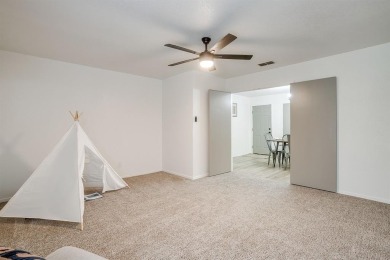 Located n the DESIRABLE White Bluff community! Home is situated on White Bluff Resort - Old Course in Texas - for sale on GolfHomes.com, golf home, golf lot