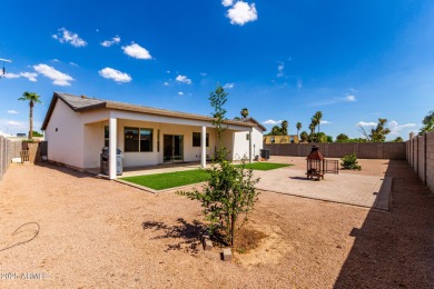 Make yourself at home in this charming 3-bed property with a on Arizona City Golf Club in Arizona - for sale on GolfHomes.com, golf home, golf lot