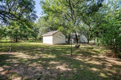 Located n the DESIRABLE White Bluff community! Home is situated on White Bluff Resort - Old Course in Texas - for sale on GolfHomes.com, golf home, golf lot