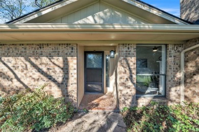 WELCOME HOME! 2 Bedroom + 2 Baths of turn-key modern living with on Pecan Plantation Country Club in Texas - for sale on GolfHomes.com, golf home, golf lot