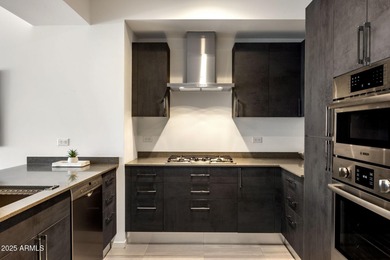 Perfectly positioned on the fifth floor, this impeccable on Kierland Golf Club in Arizona - for sale on GolfHomes.com, golf home, golf lot