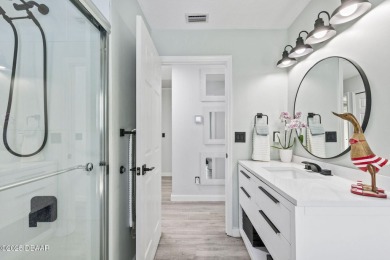 THE SELLER IS RELOCATING | PRICED TO SALE THIS WEEKEND! 

This on Plantation Bay Golf and Country Club in Florida - for sale on GolfHomes.com, golf home, golf lot