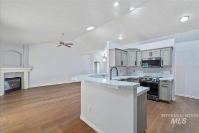 Beautifully maintained single-level home with versatile upstairs on Lakeview Golf Club in Idaho - for sale on GolfHomes.com, golf home, golf lot